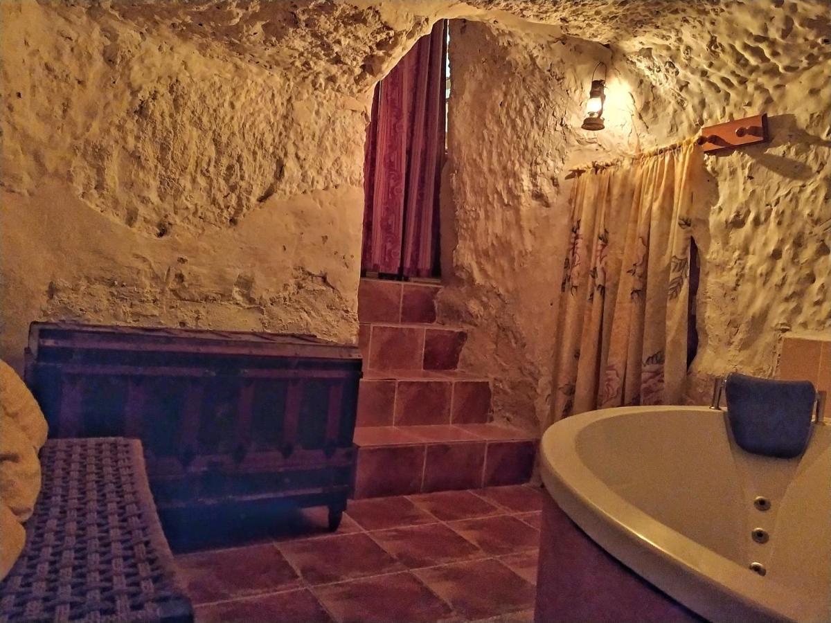Casa Rural Con Jacuzzi Paraiso Del Jucar Алькала-дель-Хукар Екстер'єр фото